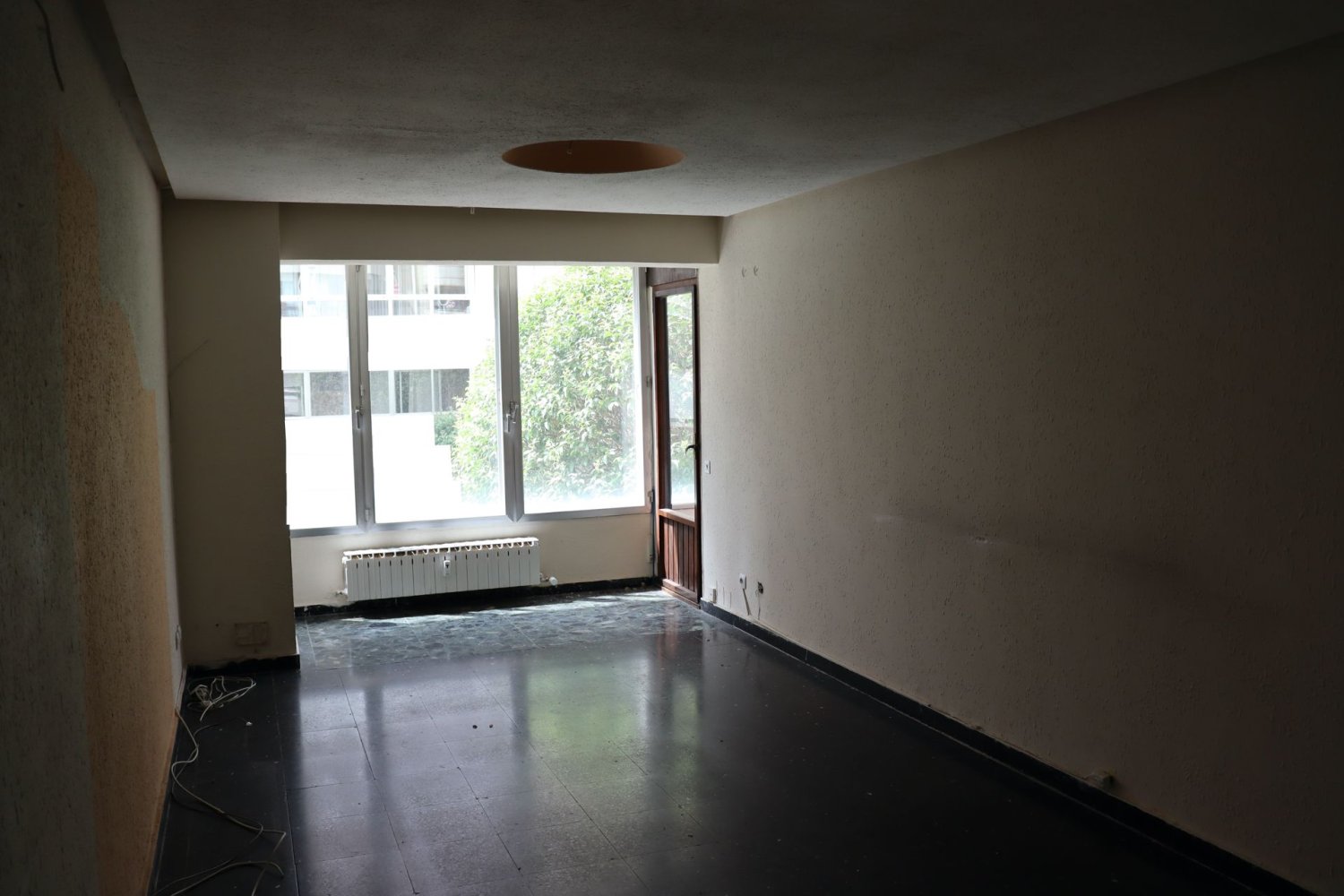 Квартира с 4 спальнями в Леон, Испания № 156964