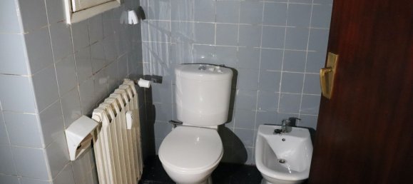 Квартира с 4 спальнями в Леон, Испания № 156964 18