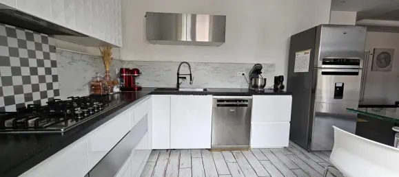 Dúplex de 4 dormitorios en Saint-Etienne, France No. 351099 6