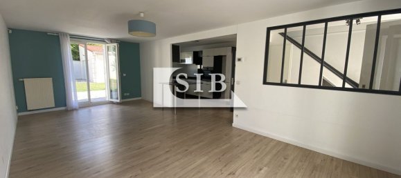 4 Schlafzimmer Haus in La Ville-du-Bois, France, Nr. 325422 5