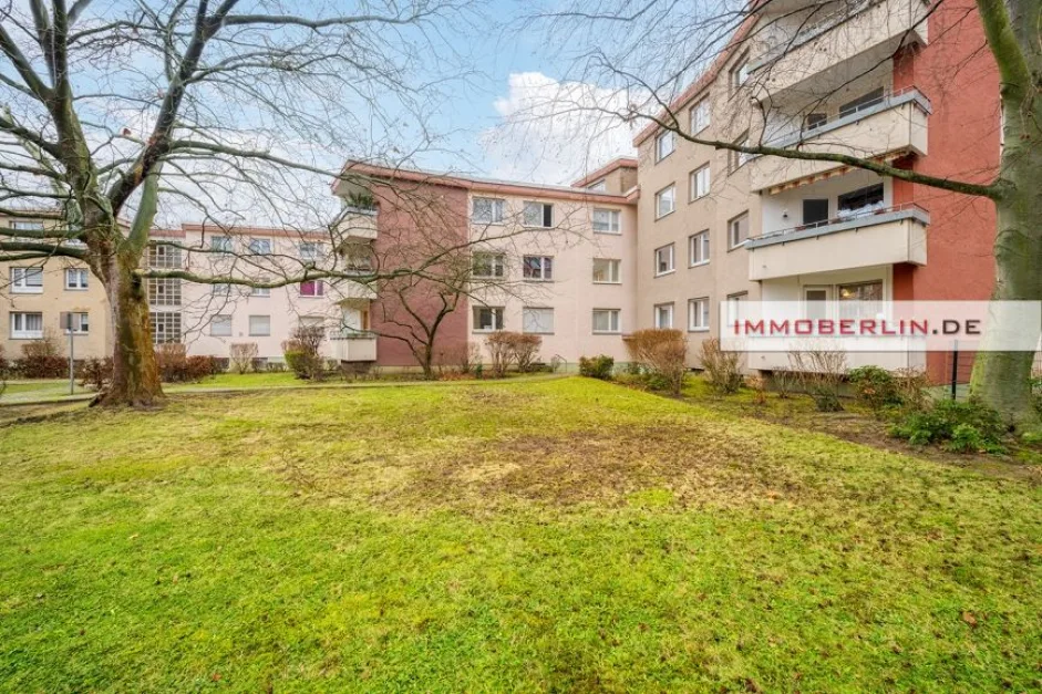 2 rooms Apartment in Gropiusstadt, Germany No. 87152