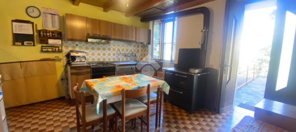 Apartamento de 3 divisões em Zogno, Italy N.º 2128 4