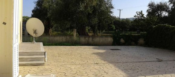 3 bedrooms Property in Zakynthos, Greece No. 543 13