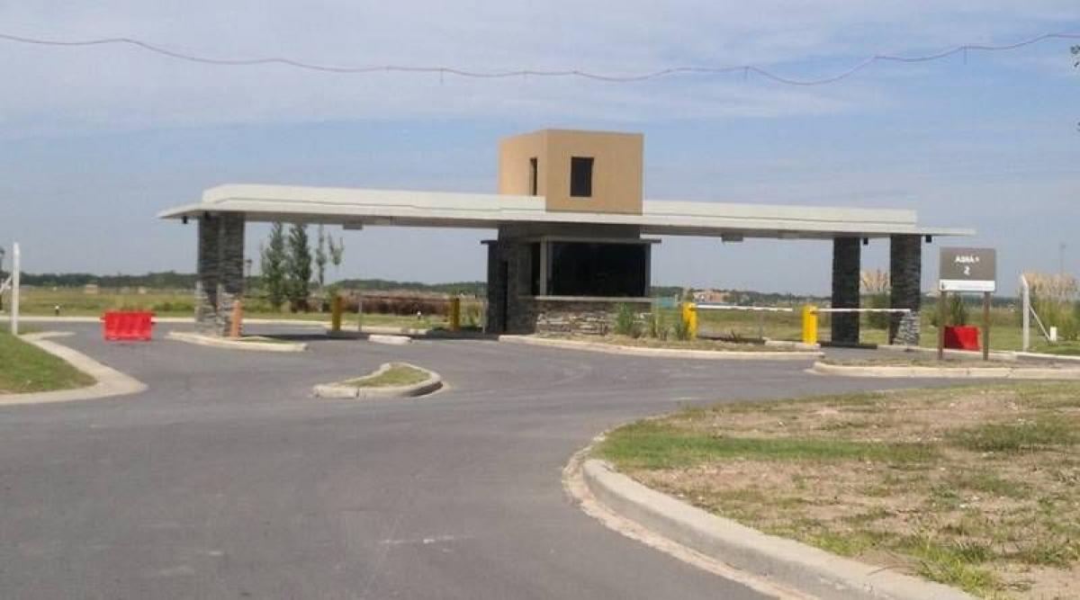  Land in Escobar, Argentina No. 113417