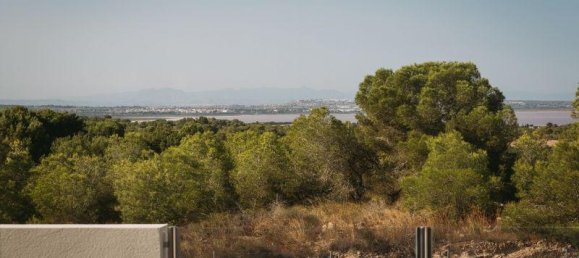 3 chambres Villa à La Florida, Spain No. 9239 16