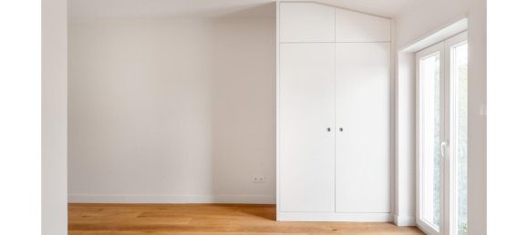 4 bedrooms Villa in Lisbon, Portugal No. 105985 34