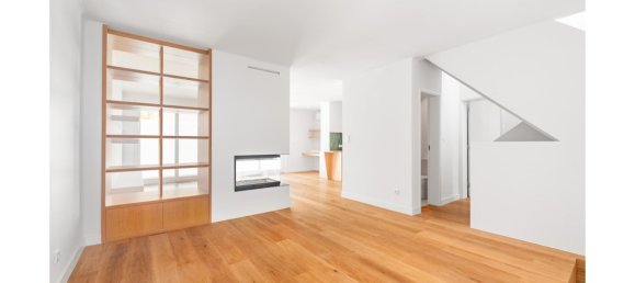 4 bedrooms Villa in Lisbon, Portugal No. 105985 9