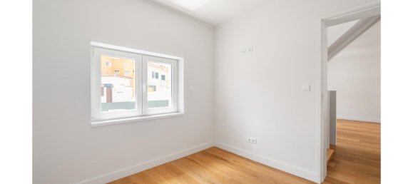 4 bedrooms Villa in Lisbon, Portugal No. 105985 42