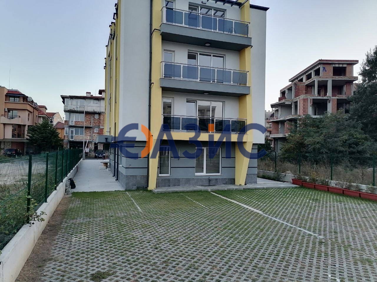 Apartamento de 2 dormitorios en Nesebar, Bulgaria No. 416