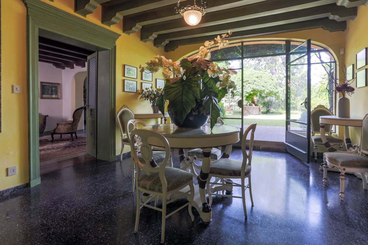 15-Zimmer Haus in Udine, Italy, Nr. 259095