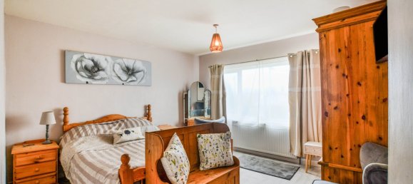 3 bedrooms House in Alford, United Kingdom No. 2030 10