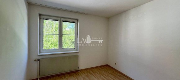 3-salle Appartement à Neunkirchen, Austria No. 132050 23