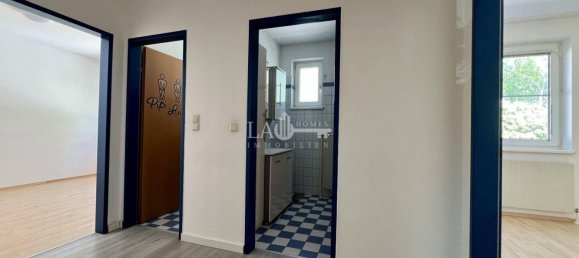 3-salle Appartement à Neunkirchen, Austria No. 132050 17