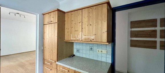 3-salle Appartement à Neunkirchen, Austria No. 132050 14