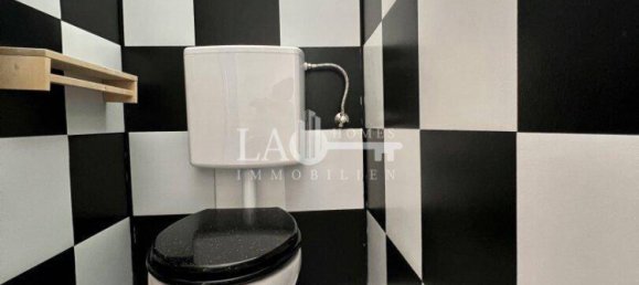 3-salle Appartement à Neunkirchen, Austria No. 132050 22