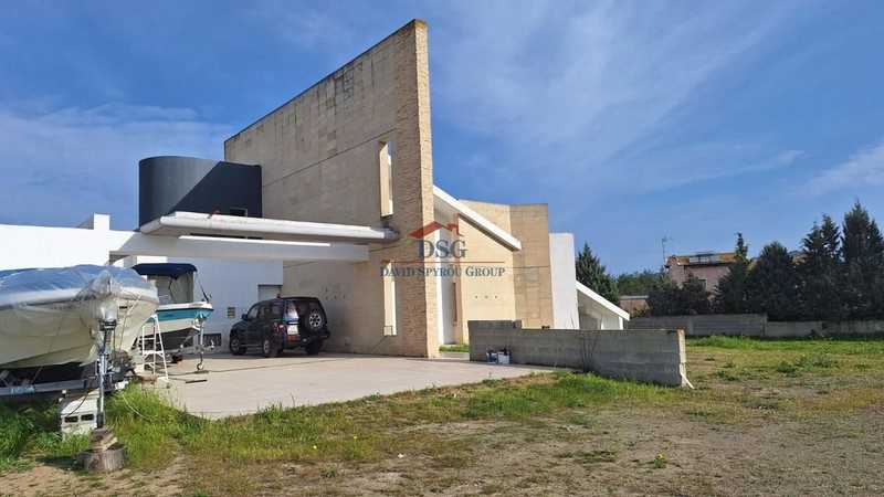 Imóvel comercial T5 em Mosfiloti, Cyprus N.º 104479