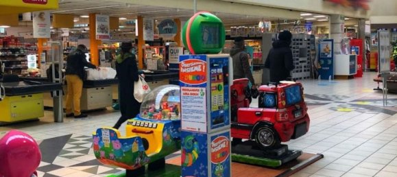 85m² Commercial property in Bologna, Italy No. 375076 3