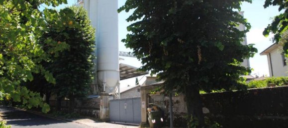 4908m² Warehouse in Lucca, Italy No. 362753 7