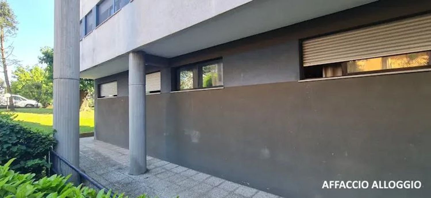 2 rooms Apartment in Paderno Dugnano, Italy No. 216566