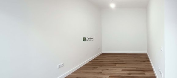 494m² Building in Portimao, Portugal No. 122153 10