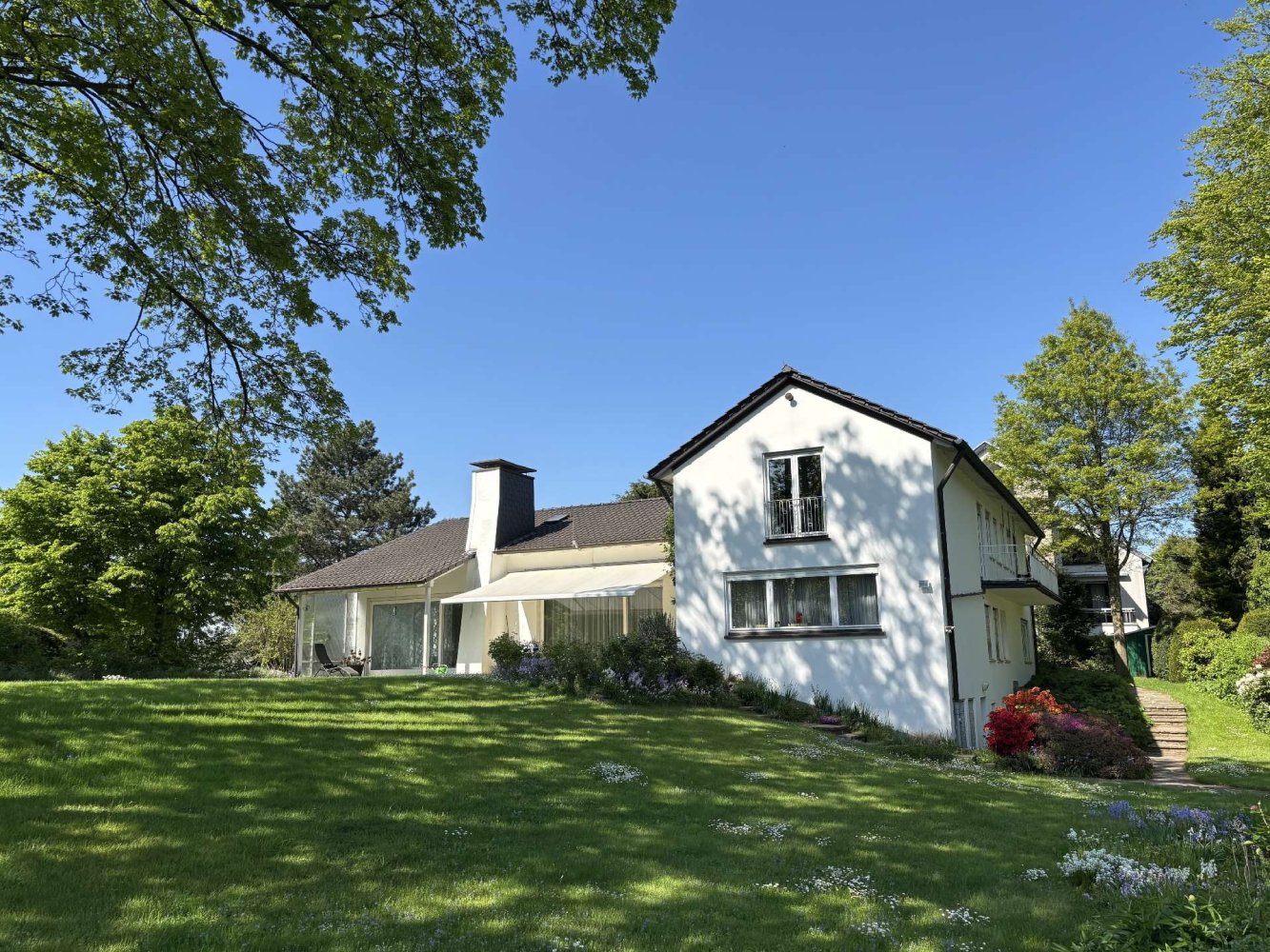 5 Schlafzimmer Haus in Essen, Germany, Nr. 368754