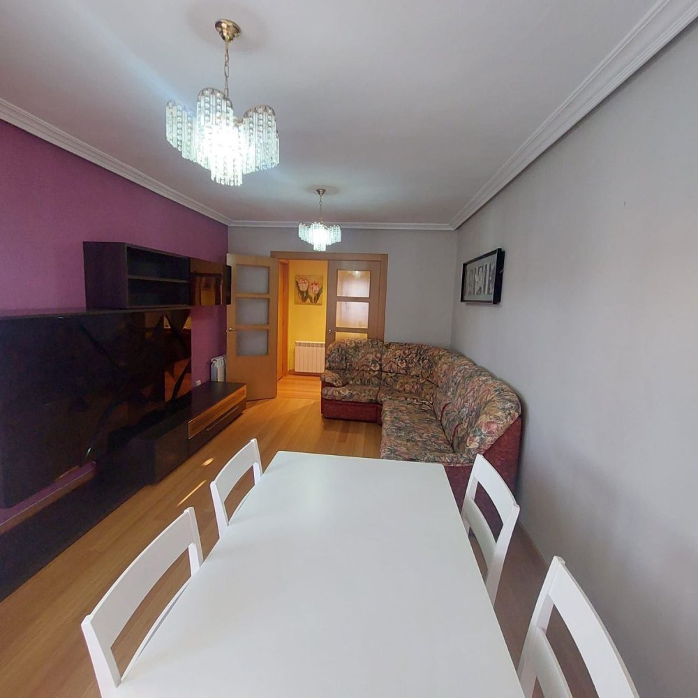 3 Schlafzimmer Wohnung in San Andres del Rabanedo, Spain, Nr. 253644