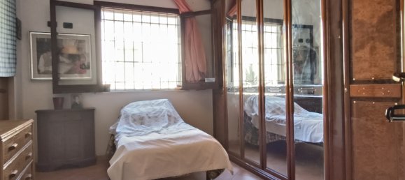 Villa de 5 habitaciónes en Balestrate, Italy No. 143402 2