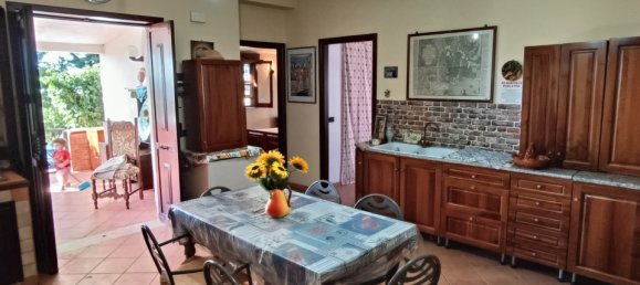 Villa de 5 habitaciónes en Balestrate, Italy No. 143402 37