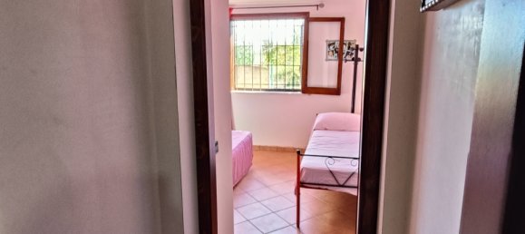 Villa de 5 habitaciónes en Balestrate, Italy No. 143402 22