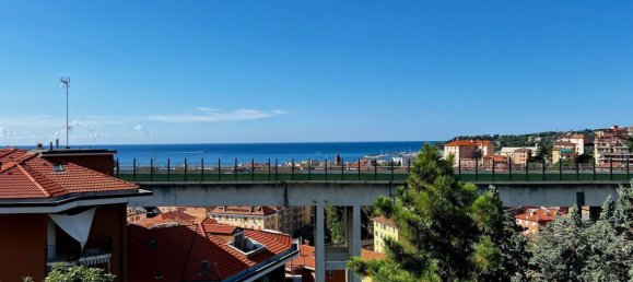 2 rooms Apartment in Varazze, Italy No. 277466 3