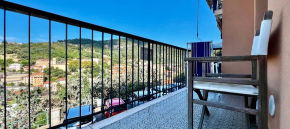 2 rooms Apartment in Varazze, Italy No. 277466 2