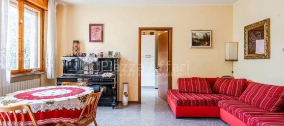 Grundstück in Reggio Emilia, Italy 1350m², Nr. 329135 18