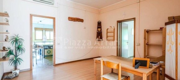 Grundstück in Reggio Emilia, Italy 1350m², Nr. 329135 12