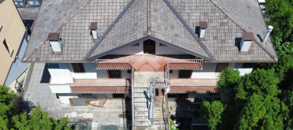 8 chambres Bâtiment à Udine, Italy No. 291879 5