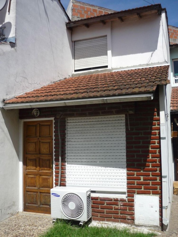 Studio in Bermudez, Argentina, Nr. 60186