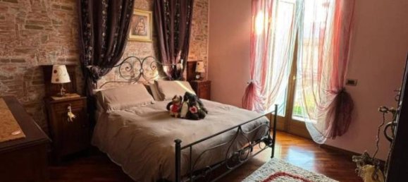 6 rooms Villa in Malnate, Italy No. 117219 24