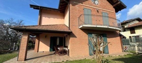 6 rooms Villa in Malnate, Italy No. 117219 4