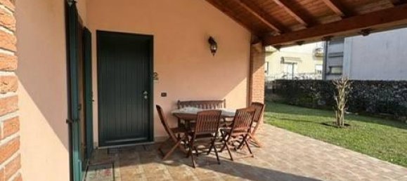 6 rooms Villa in Malnate, Italy No. 117219 9
