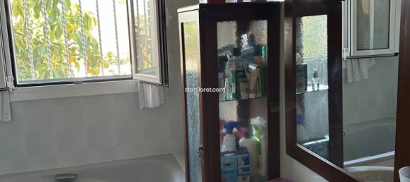 5 Schlafzimmer Villa in Lloret de Mar, Spain, Nr. 14842 21