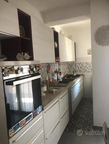 Квартира с 5 комнатами в Феррандина, Италия № 257371