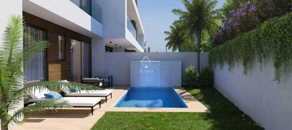 3 bedrooms Apartment in Limassol, Cyprus No. 19301 9