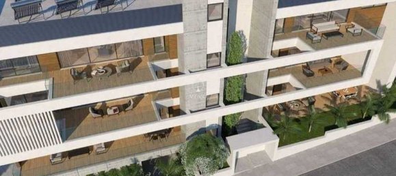 3 bedrooms Apartment in Limassol, Cyprus No. 19301 5