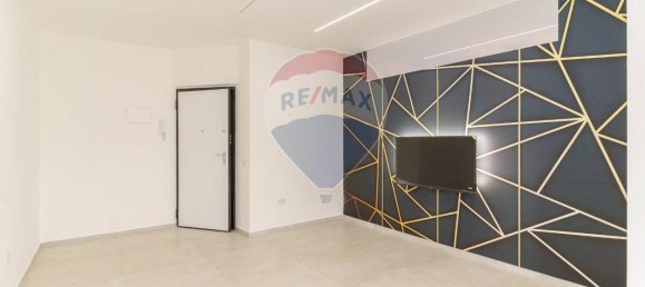 5 rooms Apartment in San Gregorio di Catania, Italy No. 37552 3