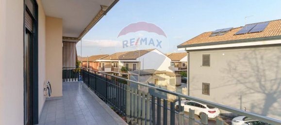 5 rooms Apartment in San Gregorio di Catania, Italy No. 37552 22