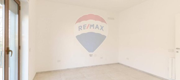 5 rooms Apartment in San Gregorio di Catania, Italy No. 37552 9