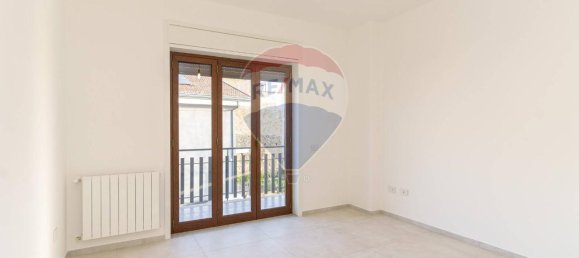 5 rooms Apartment in San Gregorio di Catania, Italy No. 37552 6