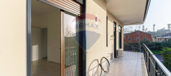 5 rooms Apartment in San Gregorio di Catania, Italy No. 37552 18