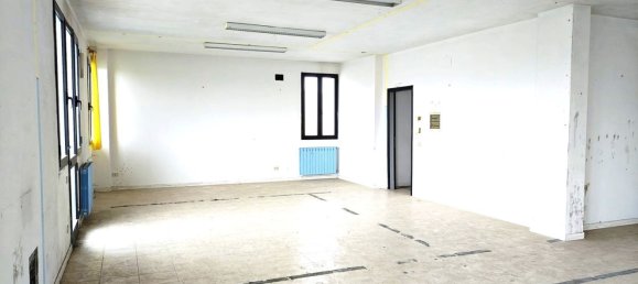 3 غرف نوم شقة في Montemurlo, Italy رقم 315956 15