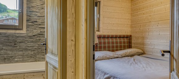 3 bedrooms Apartment in Demi-Quartier, France No. 584 7