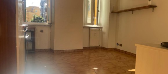 2 rooms Apartment in Rome, Italy No. 294894 21